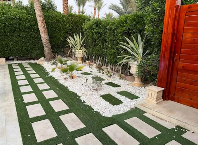 Private gardens and pool for rent 4 bedroom Sharm Villa